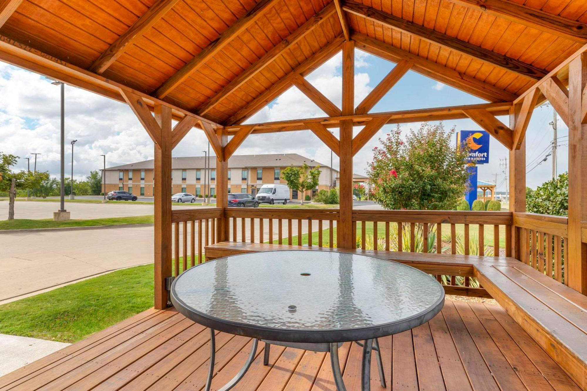 Comfort Inn & Suites Glenpool Kültér fotó